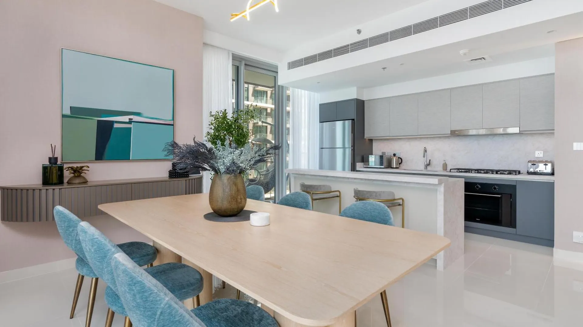 Beach Isle Tower 1 - Beachfront Stunning - Full Sea Views Apartment Dubai