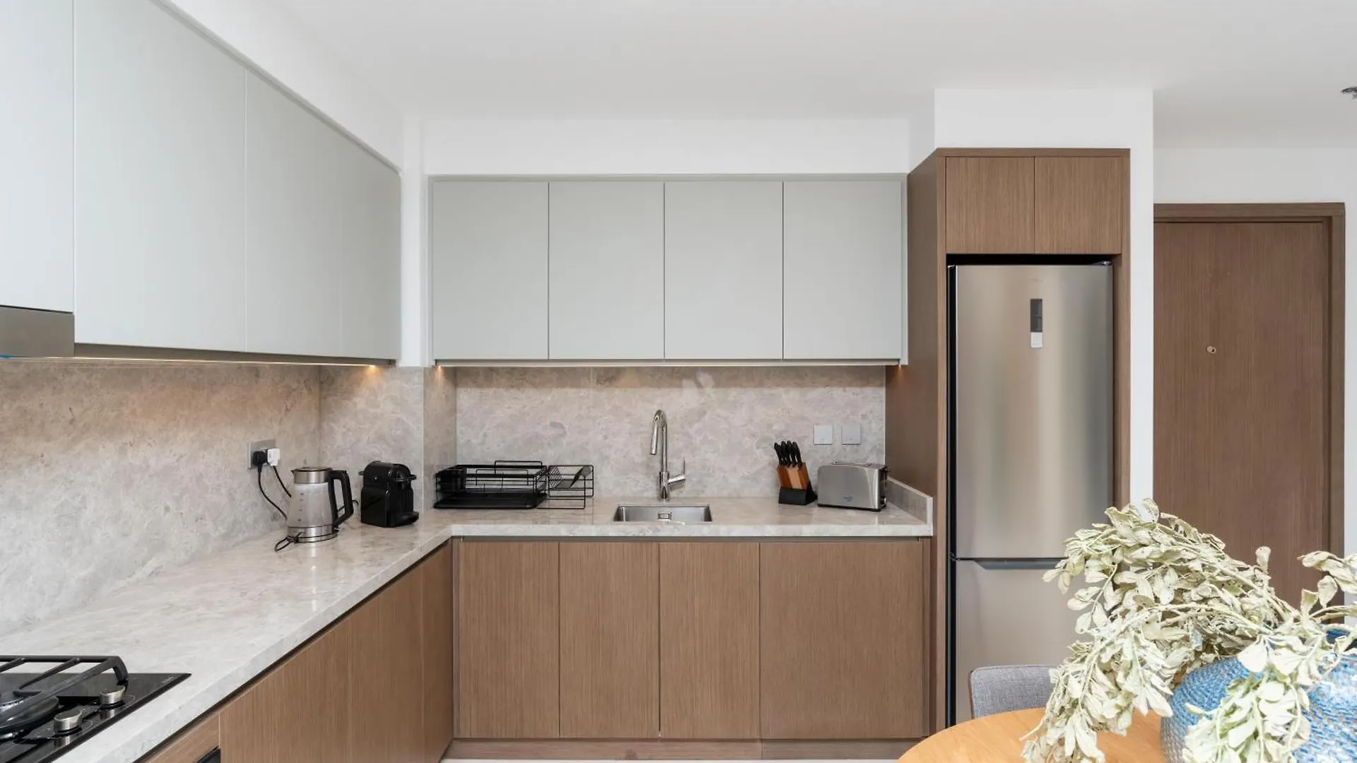 Beach Isle Tower 1 - Beachfront Stunning - Full Sea Views Apartment Dubai