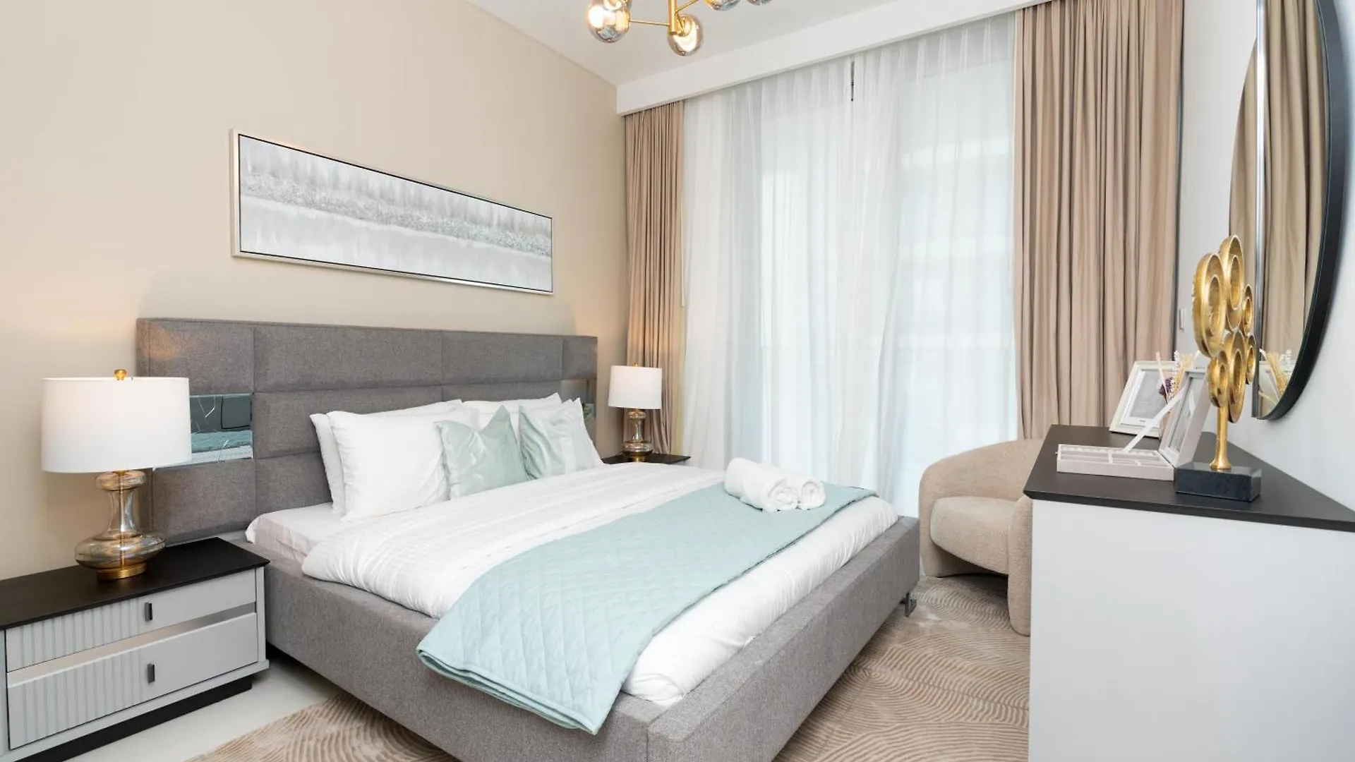 Beach Isle Tower 1 - Beachfront Stunning - Full Sea Views Apartment Dubai