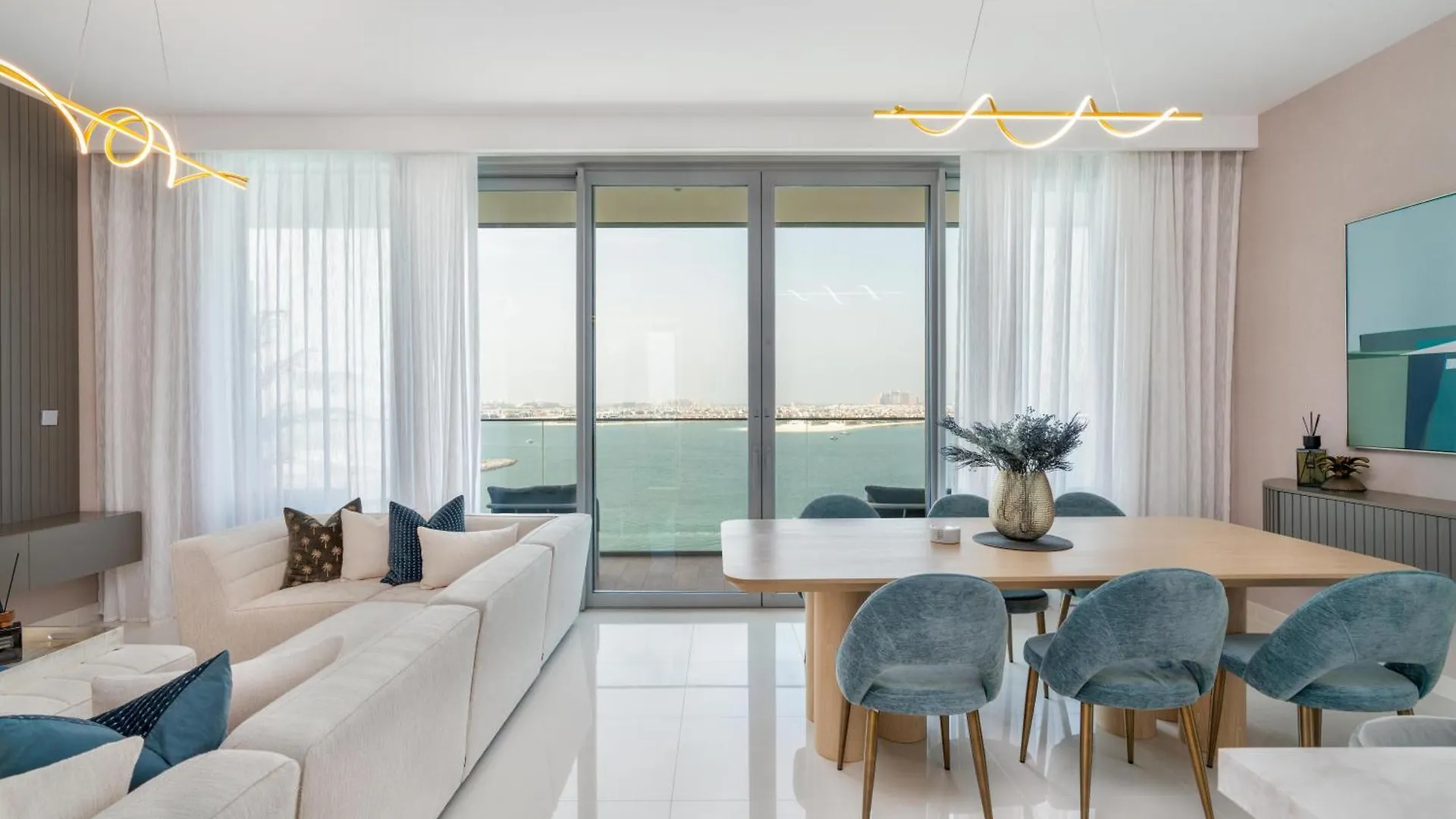 Beach Isle Tower 1 - Beachfront Stunning - Full Sea Views Lägenhet Dubai Förenade Arabemiraten
