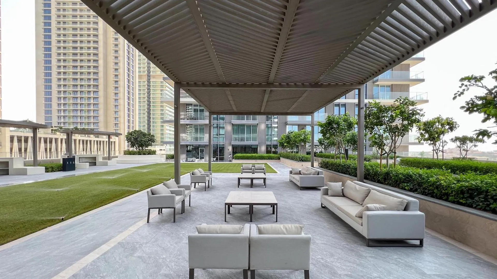 Beach Isle Tower 1 - Beachfront Stunning - Full Sea Views Apartment Dubai 0*,  United Arab Emirates