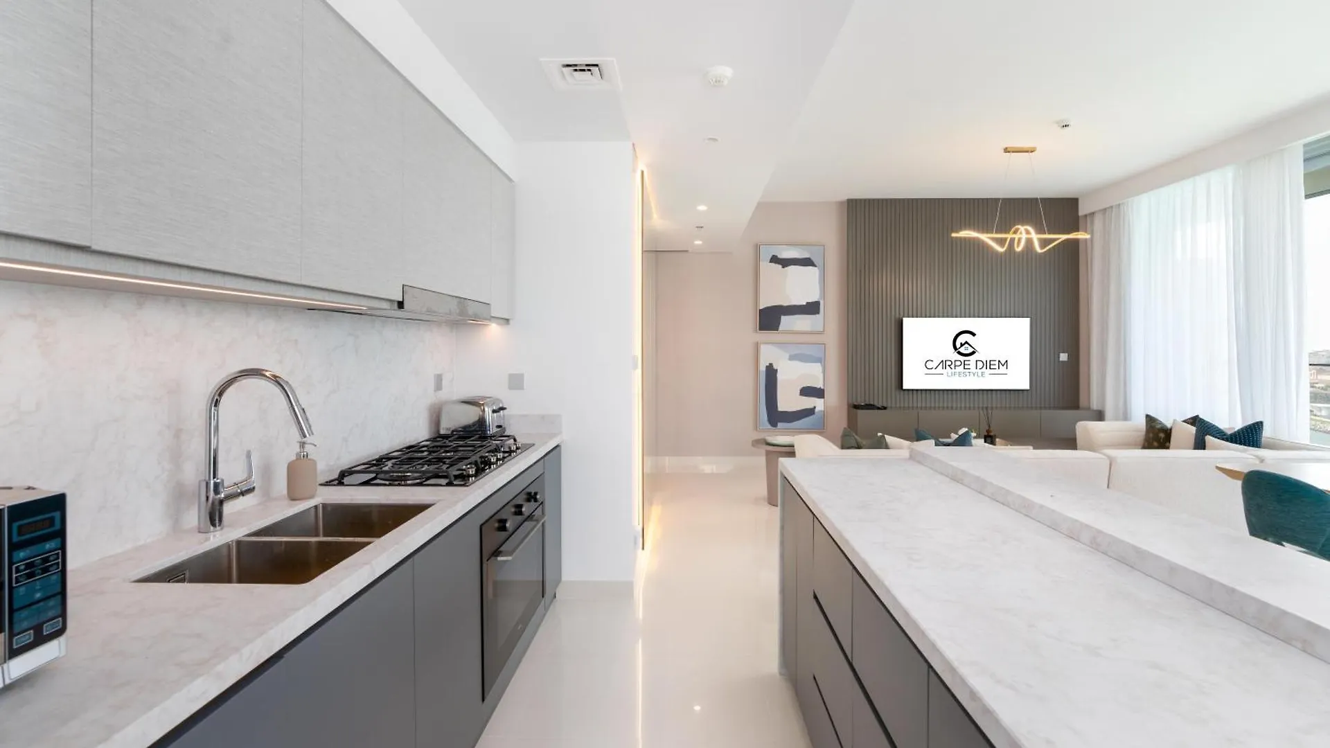 Beach Isle Tower 1 - Beachfront Stunning - Full Sea Views Apartment Dubai